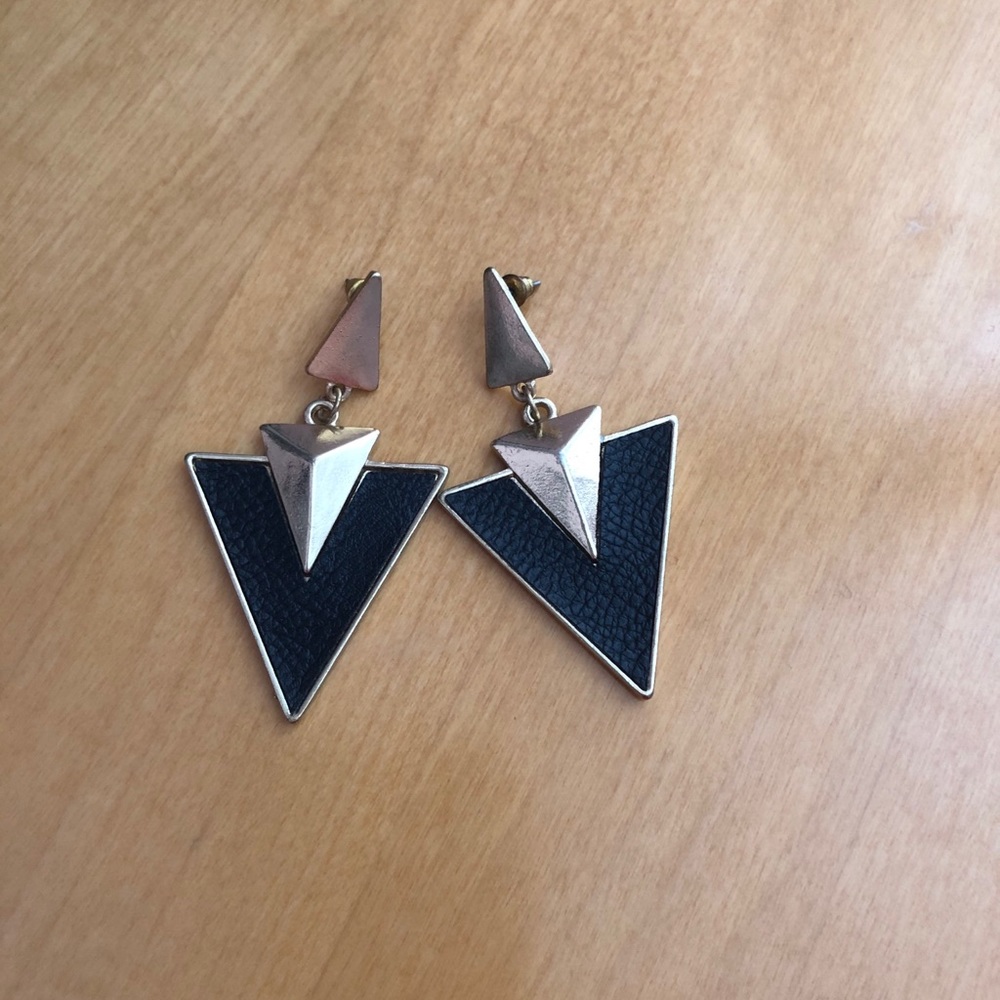 PacSun earrings
